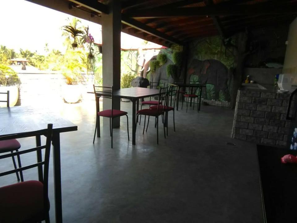 Villa Butterfly Moragalla Luaran gambar